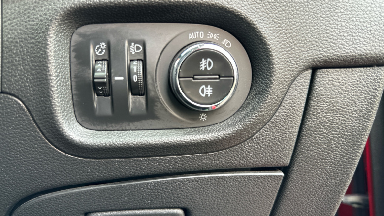 Vauxhall Astra 1.2 Turbo 145 Griffin Edition 5dr Petrol Hatchback